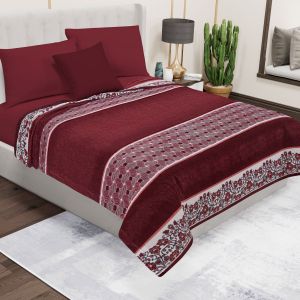COBERTOR ESTAMPADO Y MICROGRABADO  KING SIZE RIEÑA VINO