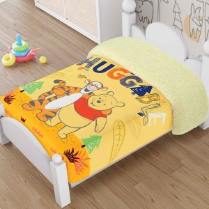 EDREDON FRAZADA PLUS POOH ABRAZOS